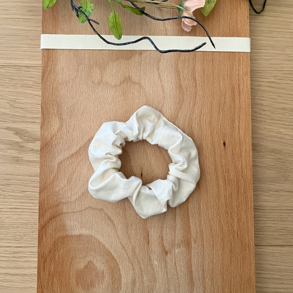 Scrunchie/Haargummi aus Stoffresten - diverse Farben